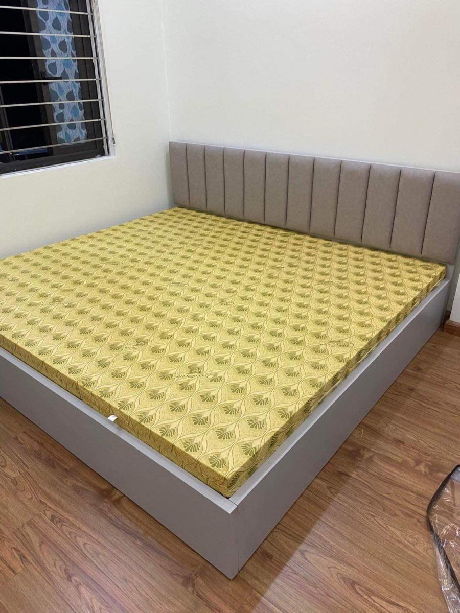 Đệm bông ép giúp phẳng lưng trong quá trình nằm